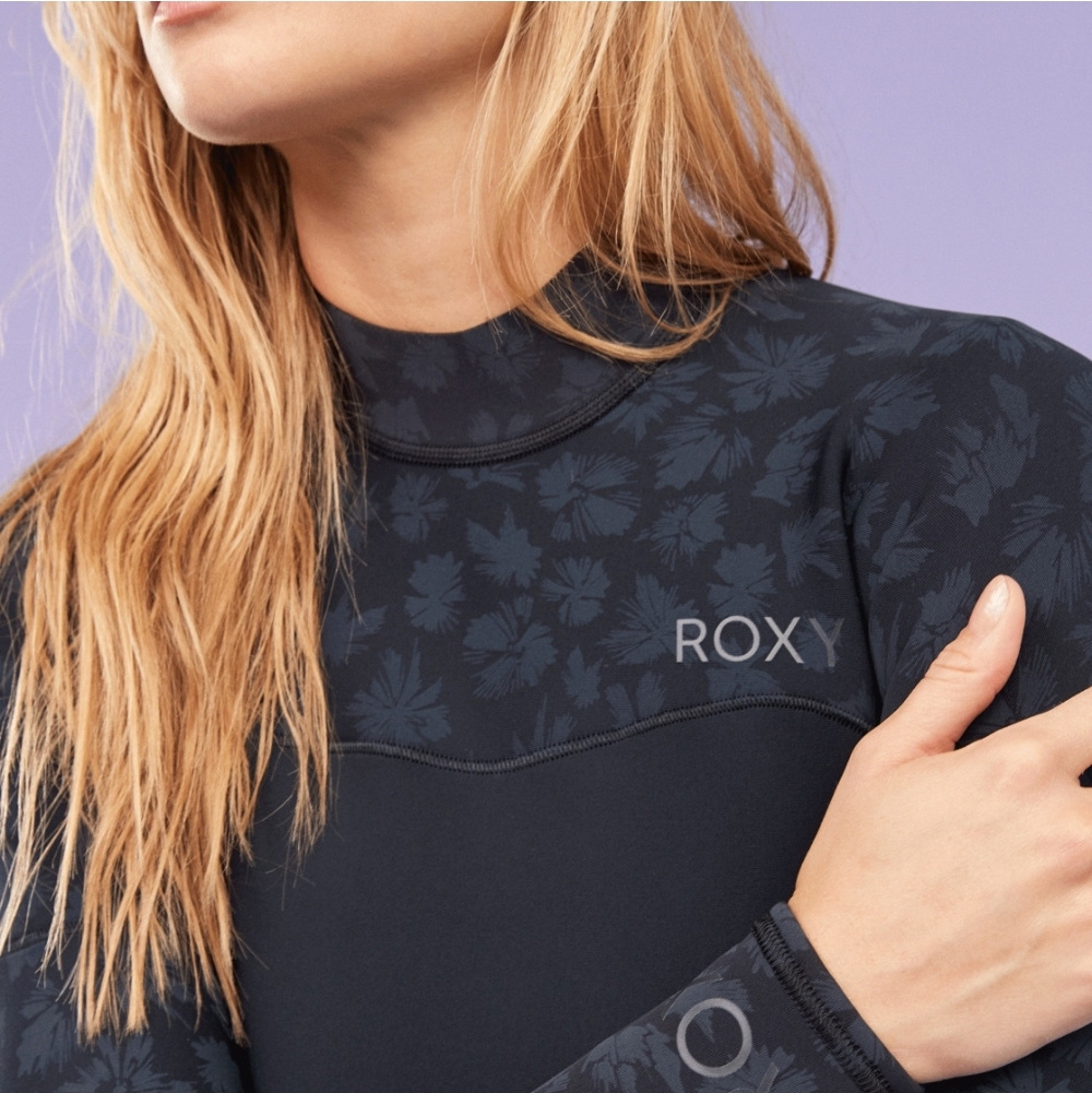 2026 Roxy Womens Swell Series 2mm Long Sleeve Back Zip Shorty Wetsuit ERJW403054 - Black